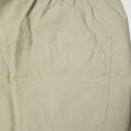 Load image into Gallery viewer, HUF 89 Easy Short Taupe