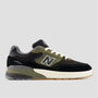 New Balance Andrew Reynolds 933 Skate Shoes Black / Dark Olivine