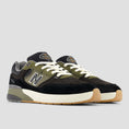 Load image into Gallery viewer, New Balance Andrew Reynolds 933 Skate Shoes Black / Dark Olivine