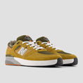 Load image into Gallery viewer, New Balance Andrew Reynolds 933 Skate Shoes Camel