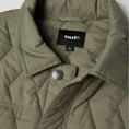 Load image into Gallery viewer, HUF Zig Zag Quilted Chore Jacket Sage