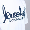 Load image into Gallery viewer, Krooked Skript T-Shirt White / Navy