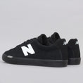 Load image into Gallery viewer, New Balance 22 Shoes Black / White