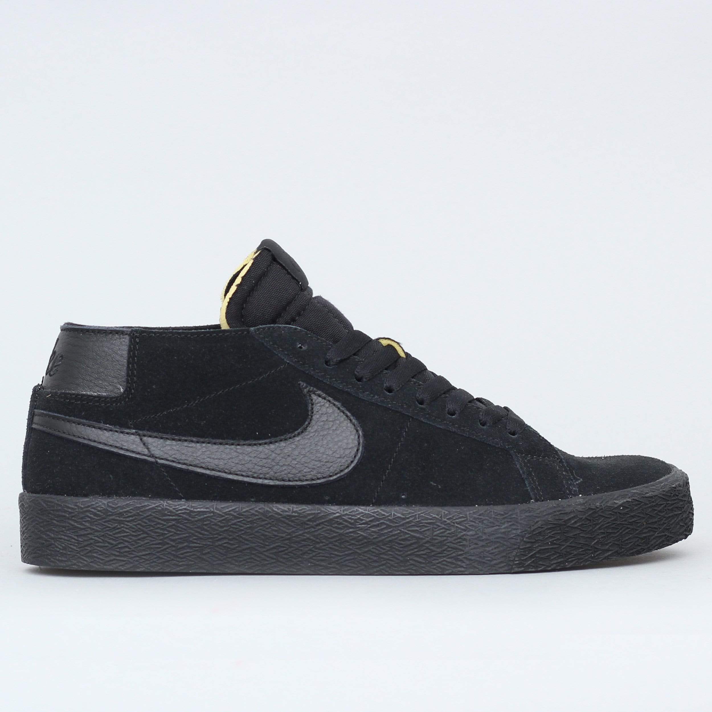 Nike SB Blazer Chukka Shoes Black / Black â Slam City Skates