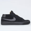 Load image into Gallery viewer, Nike SB Blazer Chukka Shoes Black / Black