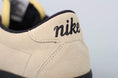Load image into Gallery viewer, Nike SB Bruin Shoes Desert Ore / Black