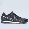 Load image into Gallery viewer, Nike SB Gato Shoes Black / Black - White