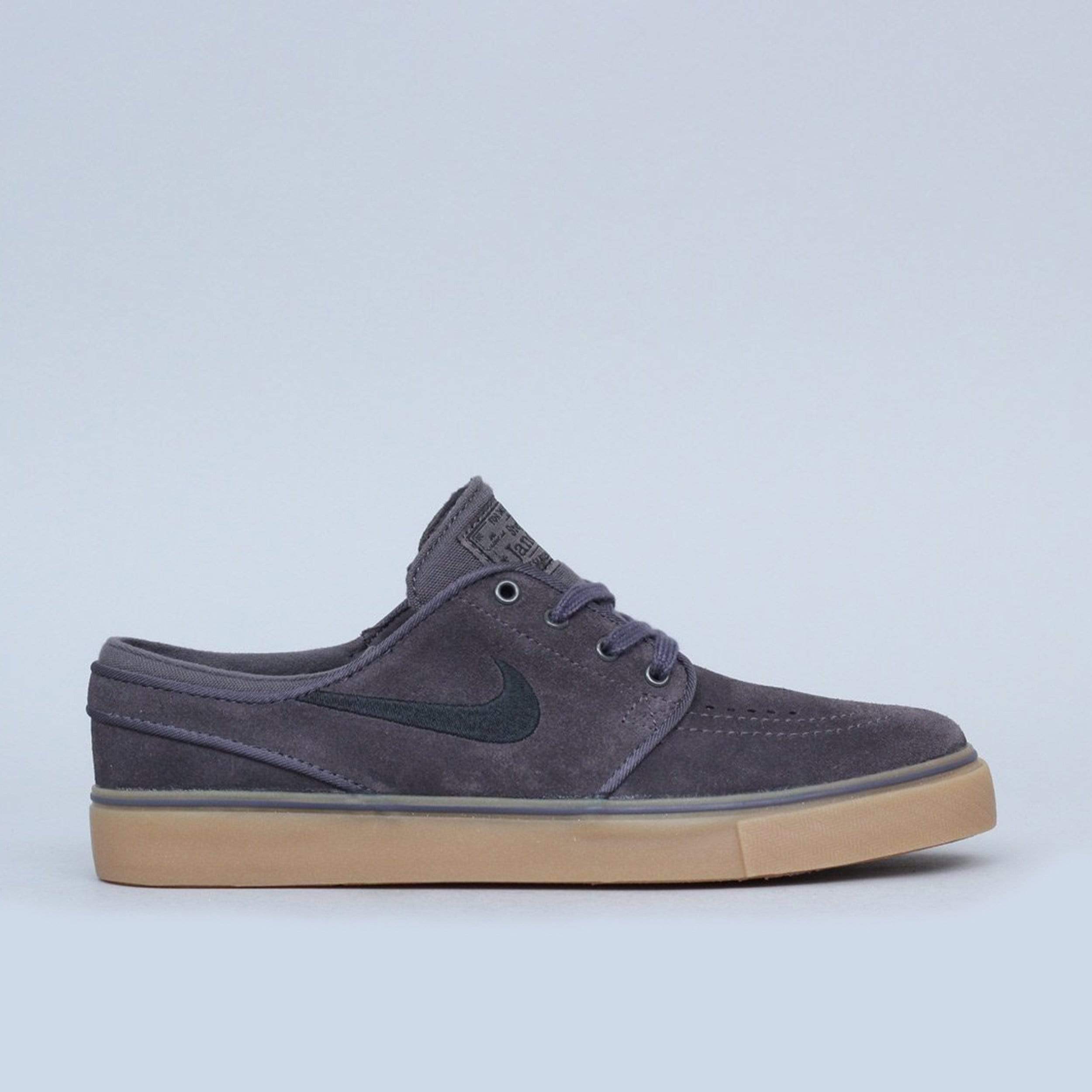 Nike SB Stefan Janoski (GS) Shoes Thunder Grey / Black from Slam City Skates London UK