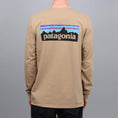 Load image into Gallery viewer, Patagonia P-6 Logo Responsibili Longsleeve T-Shirt Bearfoot Tan