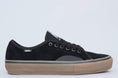 Load image into Gallery viewer, Vans AV Classic Pro Shoes Black / Gum