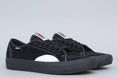 Load image into Gallery viewer, Vans AV Classic Pro Shoes Black / Black / White