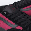Load image into Gallery viewer, Vans Berle Pro Shoes (Punk) Black / Beet Red