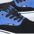 Load image into Gallery viewer, Vans Era Pro Shoes (Rowan Zorilla) Black / Blue Croc