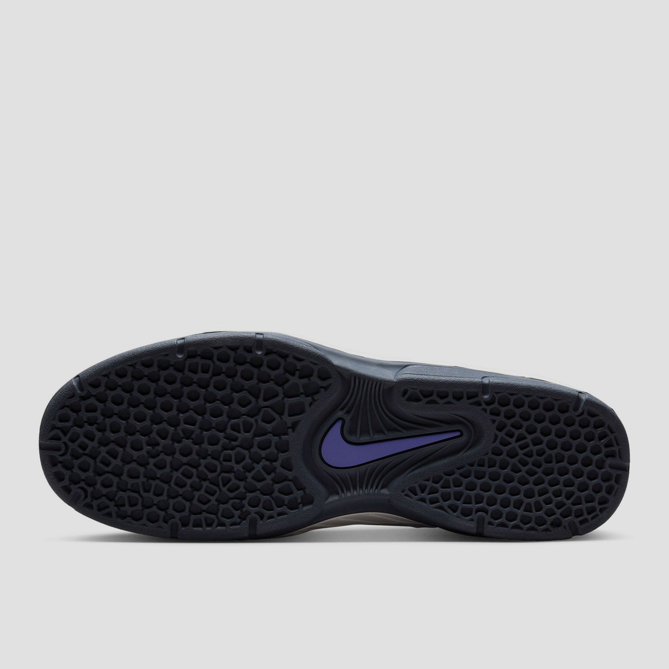 Nike SB Vertebrae Skate Shoes Summit White / Persian Violet