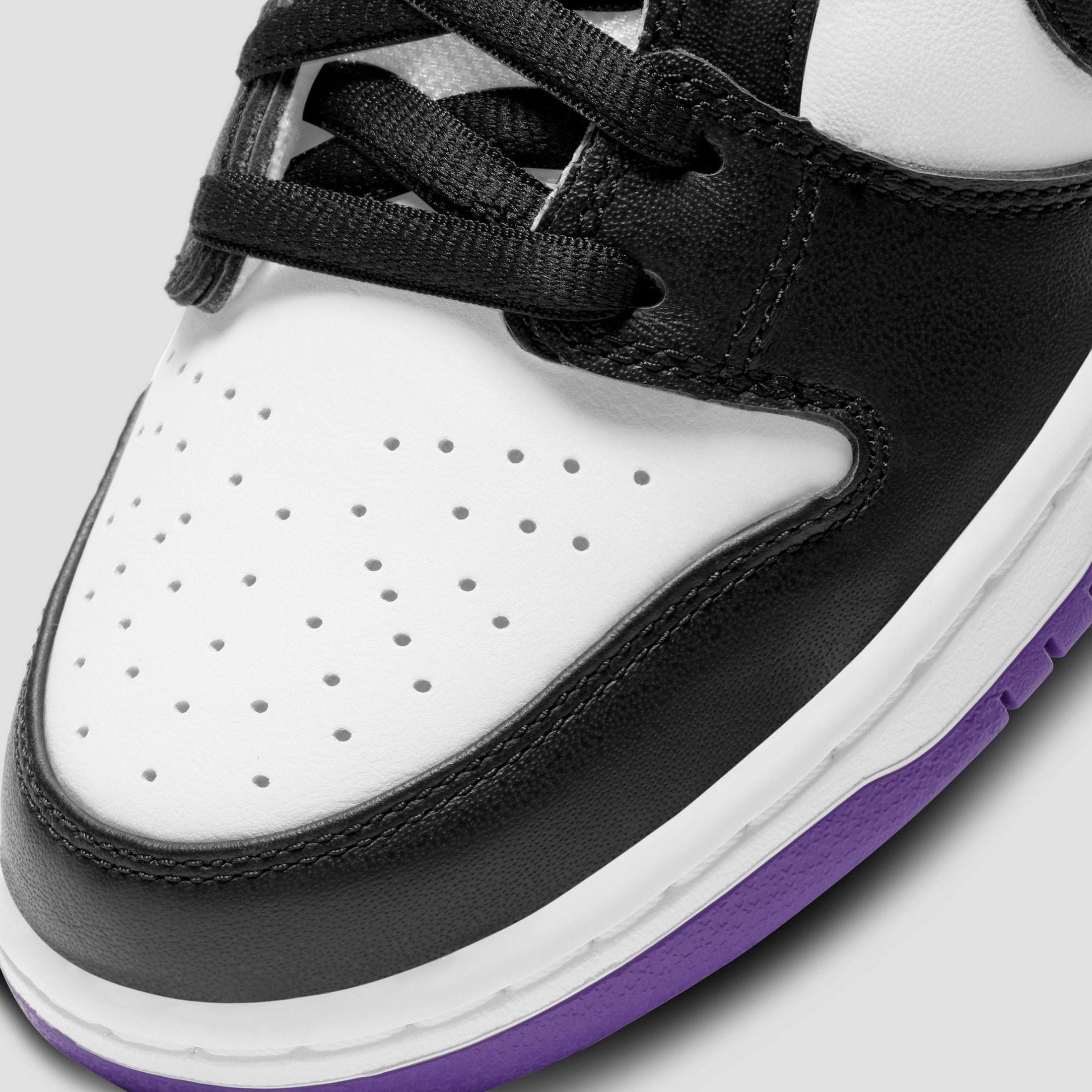 Nike SB Dunk Low Pro Shoes Court Purple / Black - White - Court Purple