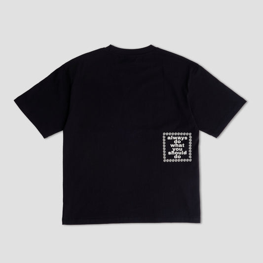 Always Fanning T-Shirt Black