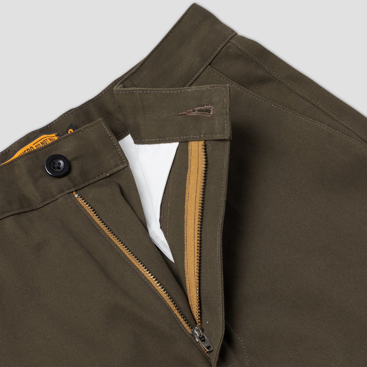 Anti Hero Hecho Por Skate Pant Dark Olive