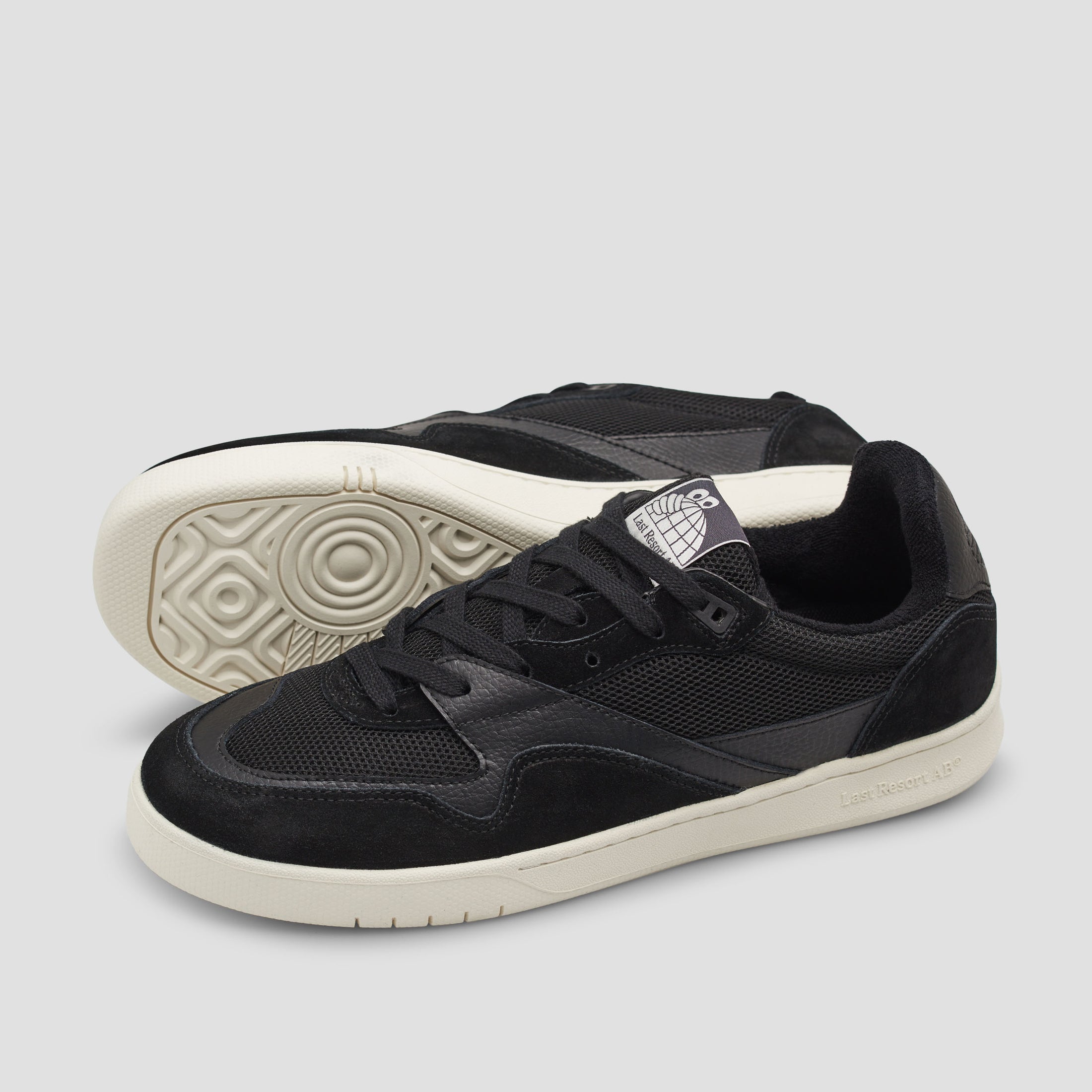 Last Resort AB CM002 LO Skate Shoes Black / White