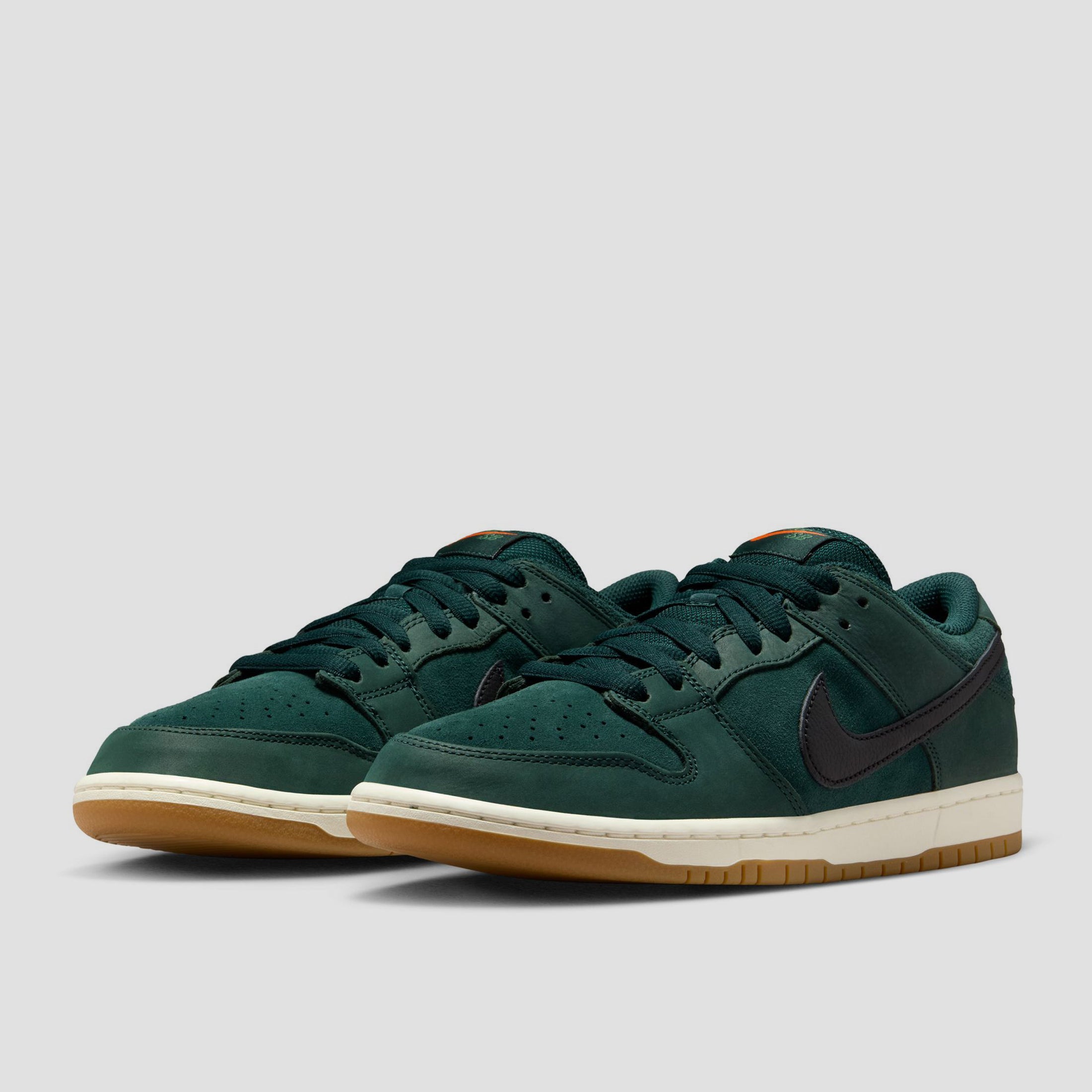 Nike SB Dunk Low Pro Skate Shoes Deep Fir / Black Fir Sail