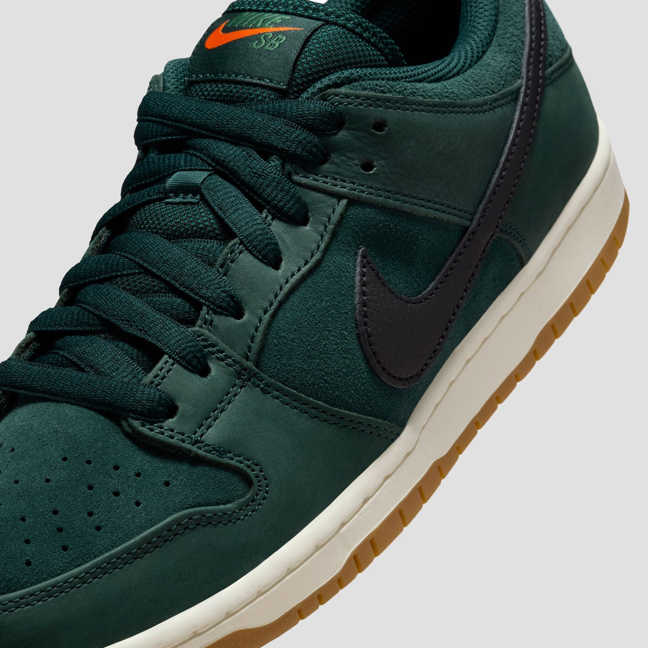 Nike SB Dunk Low Pro Skate Shoes Deep Fir / Black Fir Sail