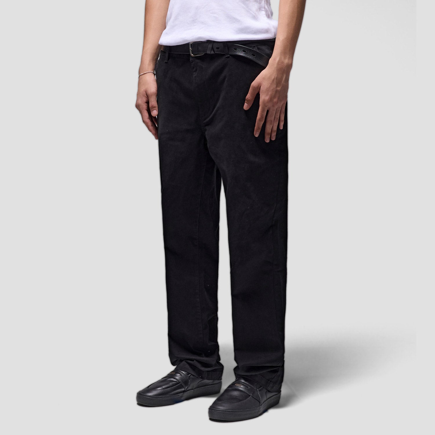 Former Legacy Chino Pant Black