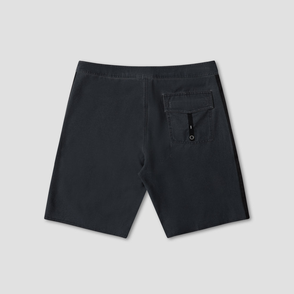 Former System 19 Trunk Black