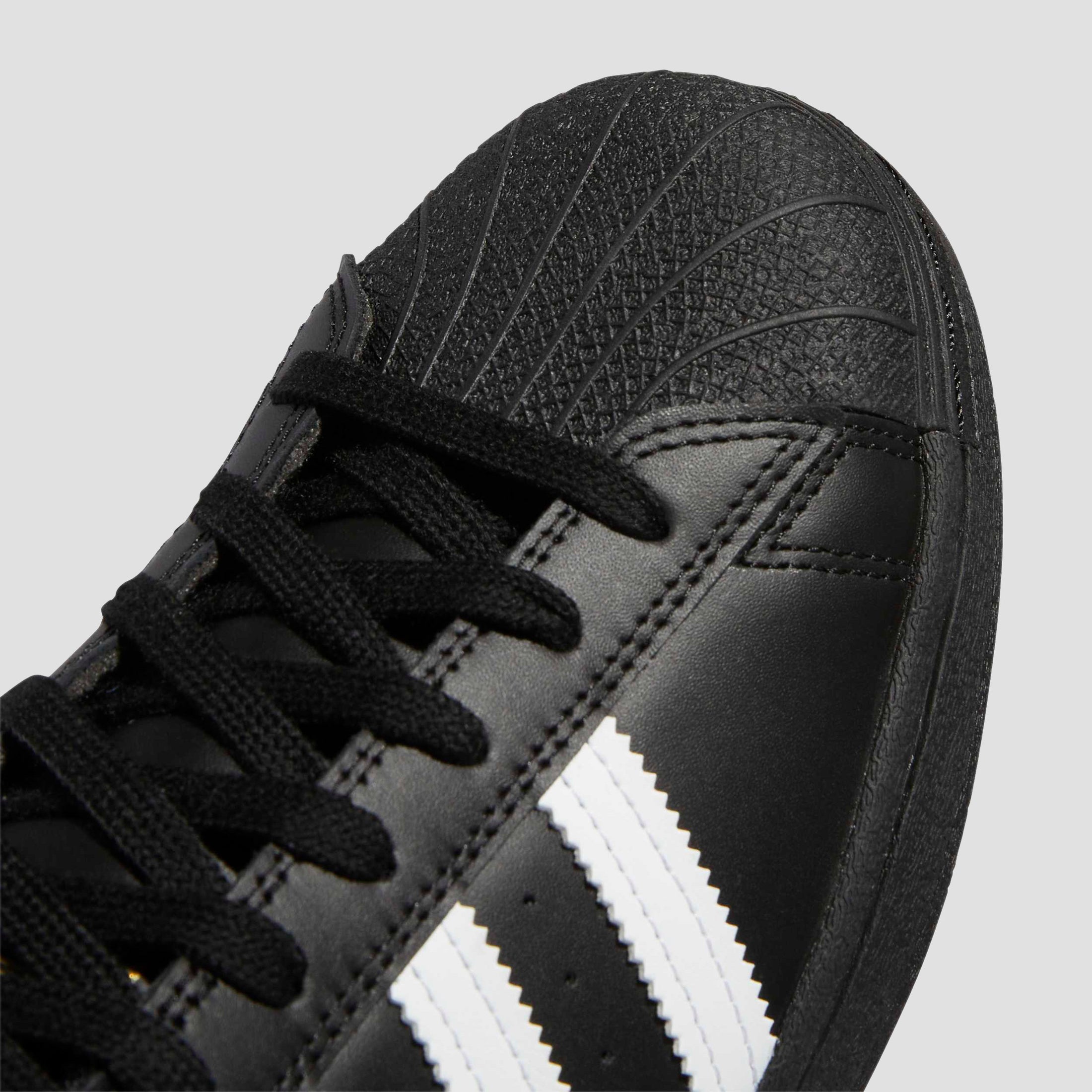 adidas Superstar Adv Shoes Core Black / Footwear White / Footwear White