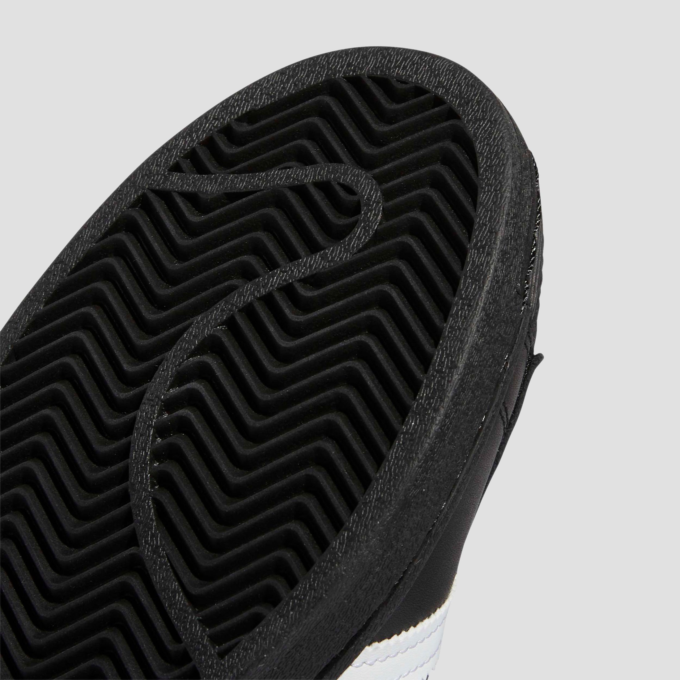 adidas Superstar Adv Shoes Core Black / Footwear White / Footwear White