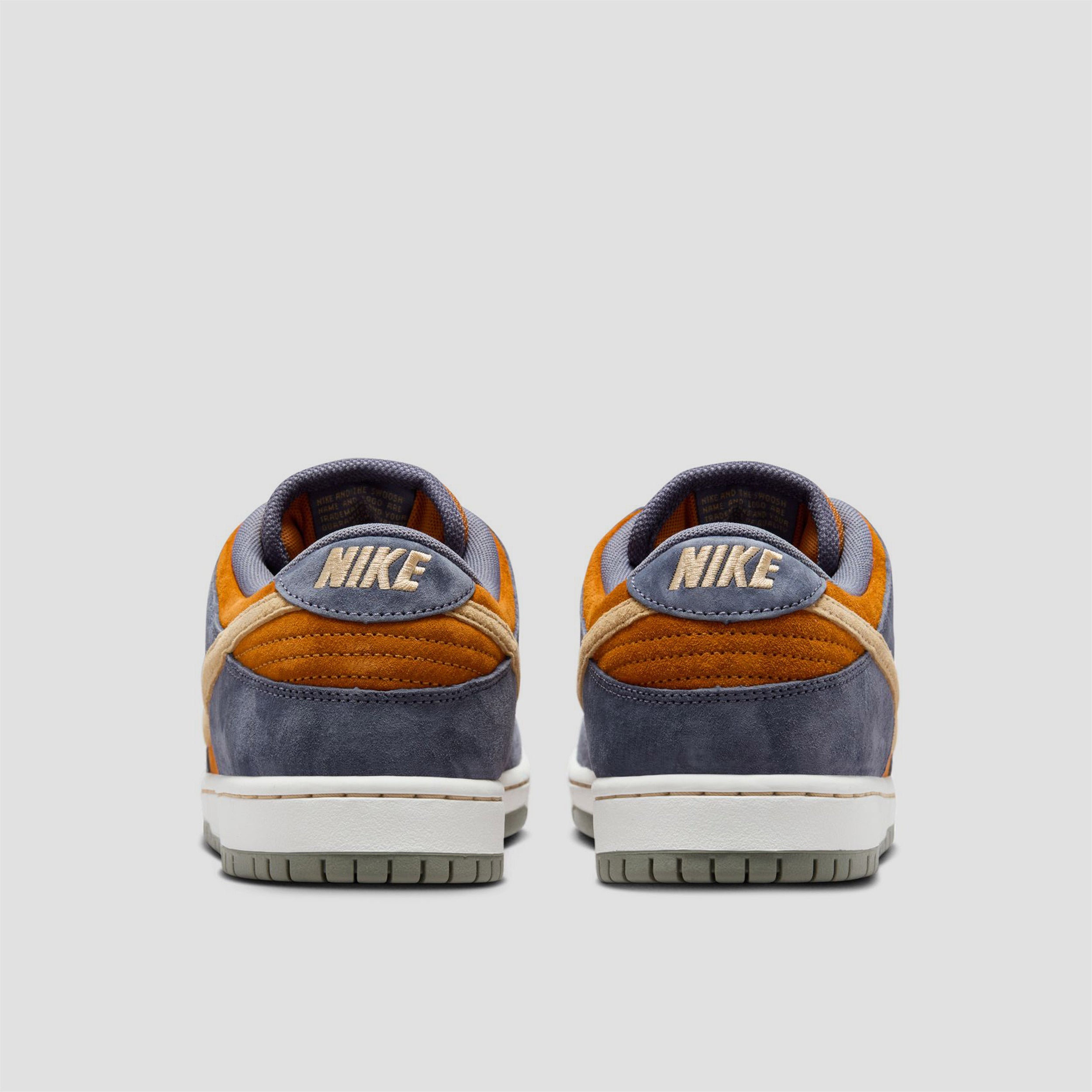 Nike SB Dunk Low Pro Skate Shoes Light Carbon / Sesame / Monarch