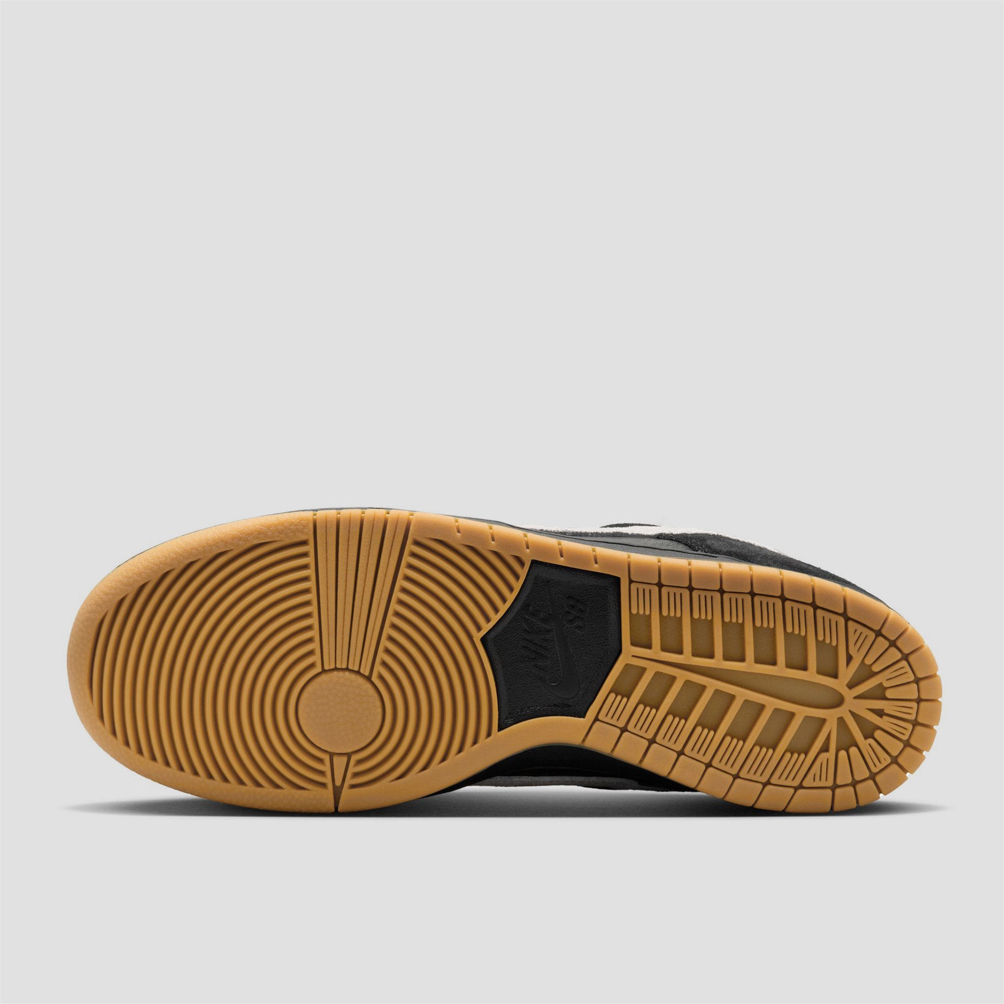 nike sb black brown sole