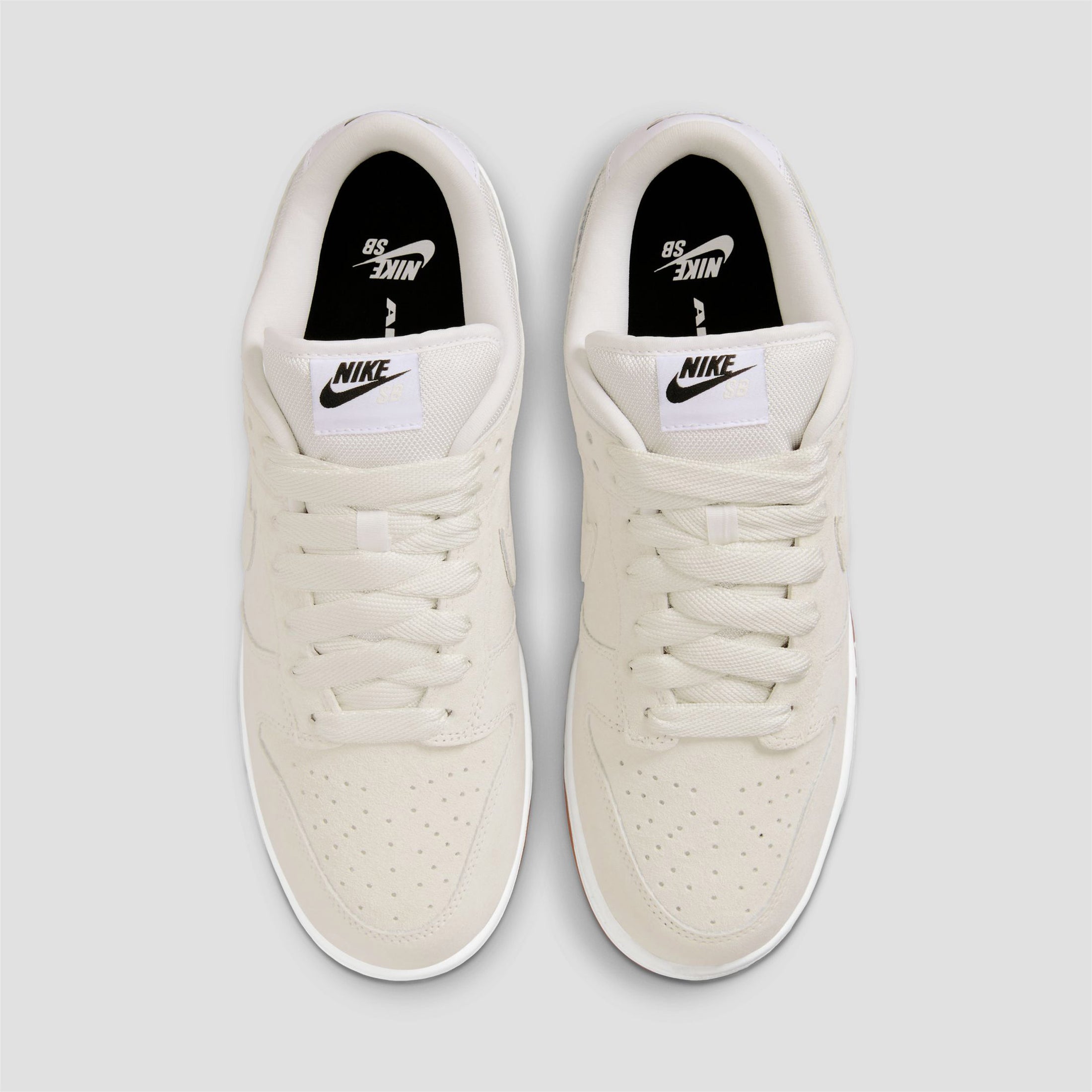 Nike SB Dunk Low Pro B Skate Shoes Pale Ivory / Pale Ivory / Summit White / White