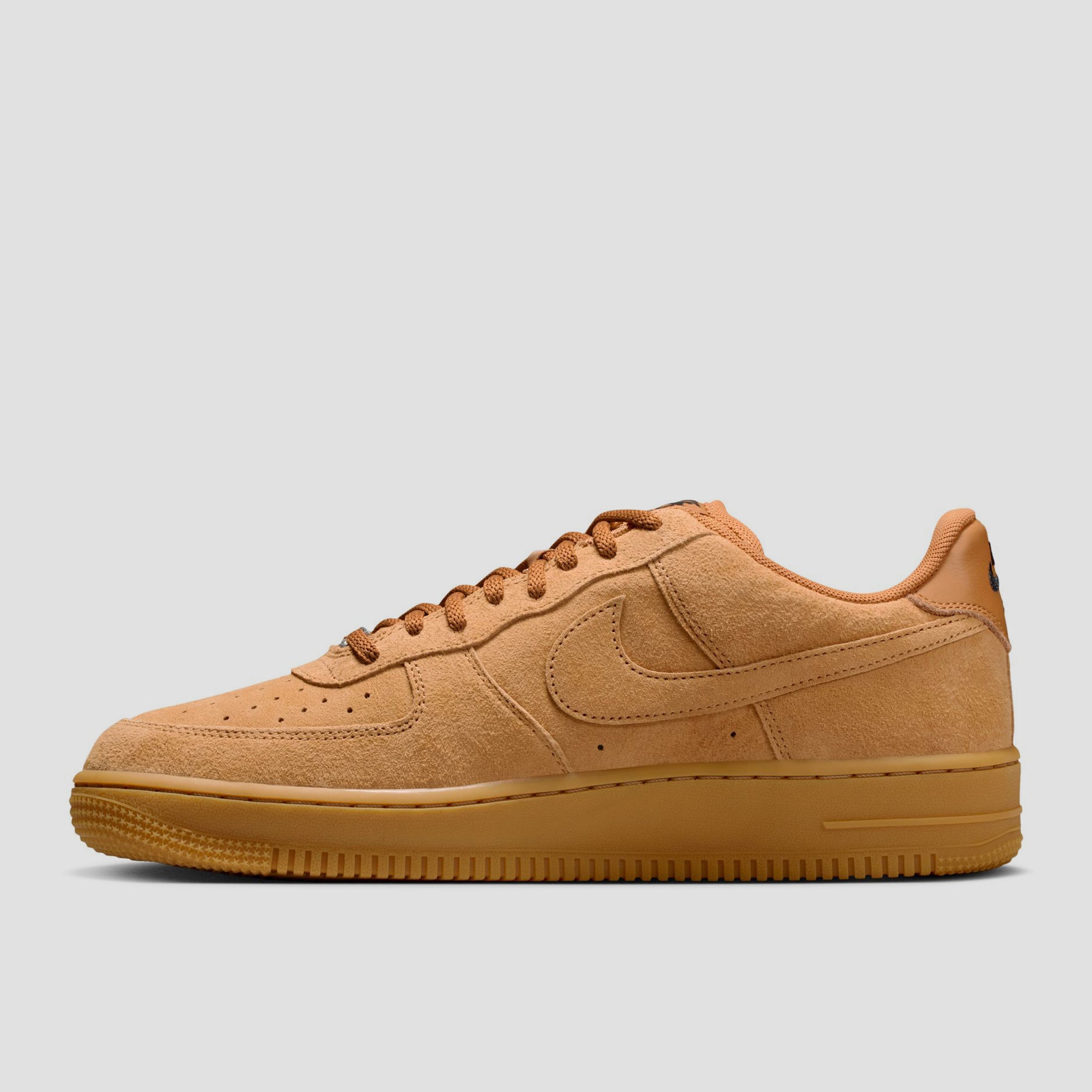 Nike SB Air Force 1 Skate Shoes Flax / Black / Gum / Light Brown