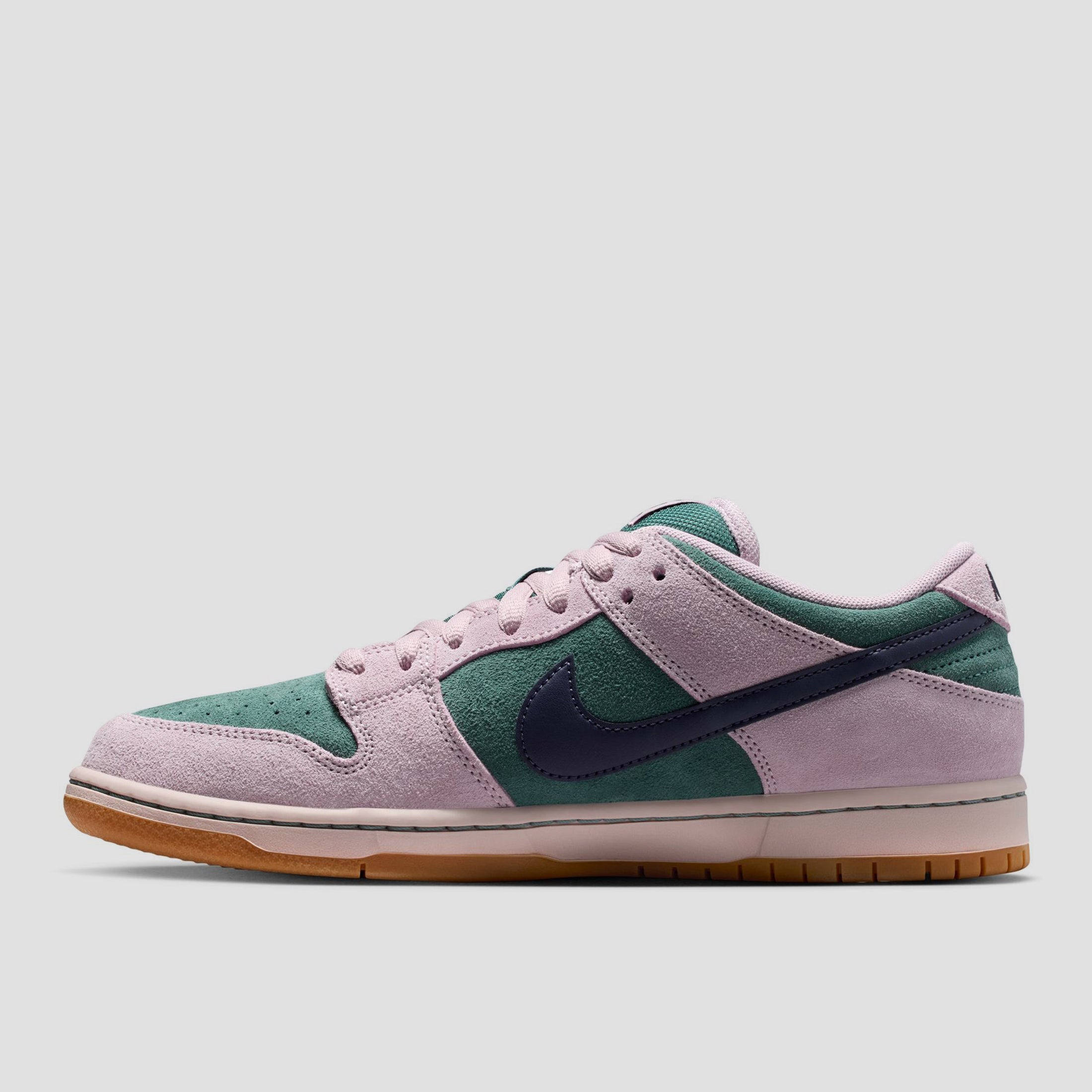 Nike SB Dunk Low Pro Skate Shoes Mineral Slate / Dark Raisin / Particle Rose