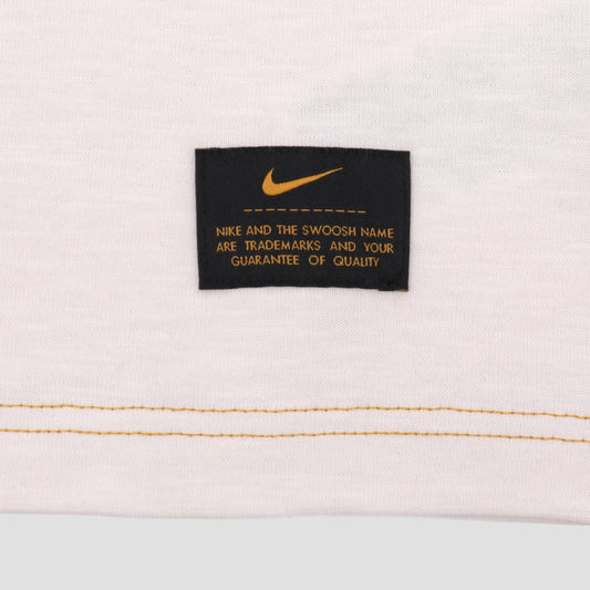 Nike SB Life T-Shirt Phantom / Gold Suede