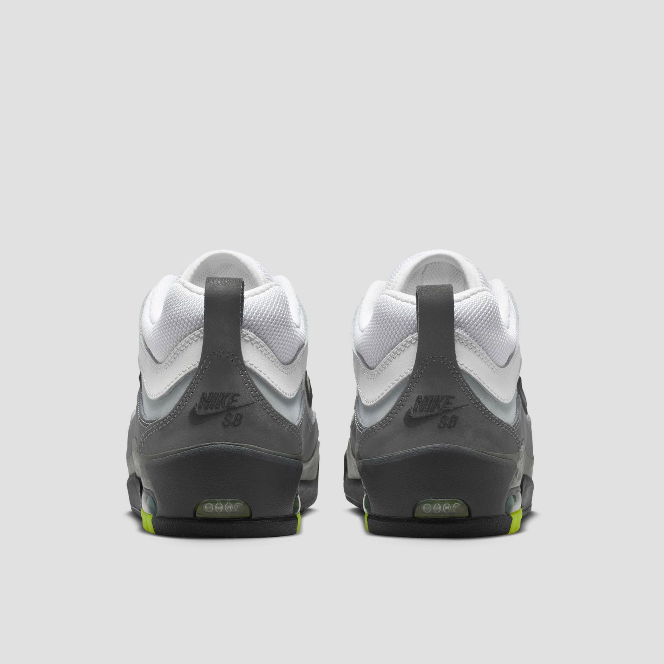 Nike SB Air Max Ishod Skate Shoes Black / Neon Yellow / Anthracite / Light Graphite
