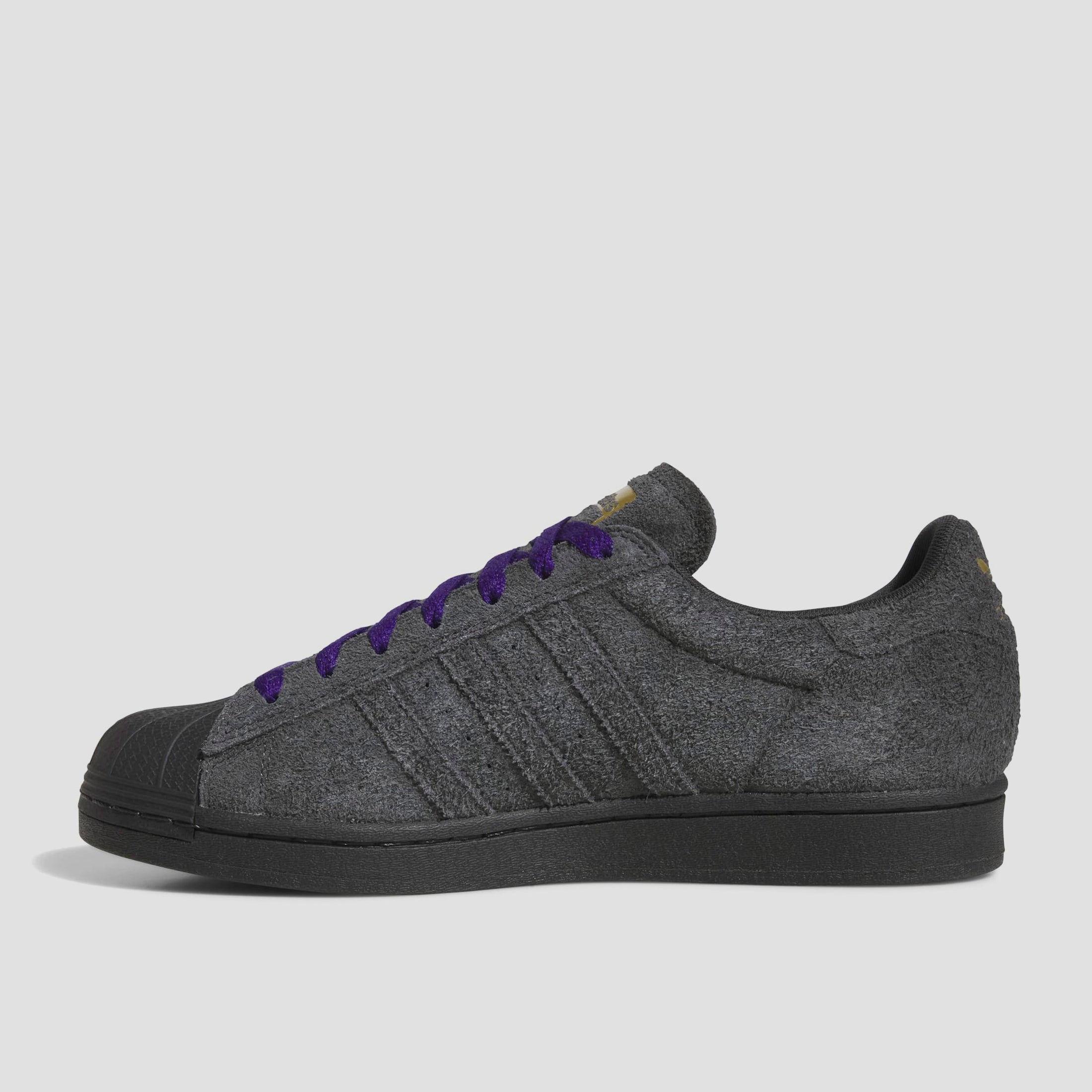 adidas Superstar ADV Skate Shoes Carbon / Carbon / Purple