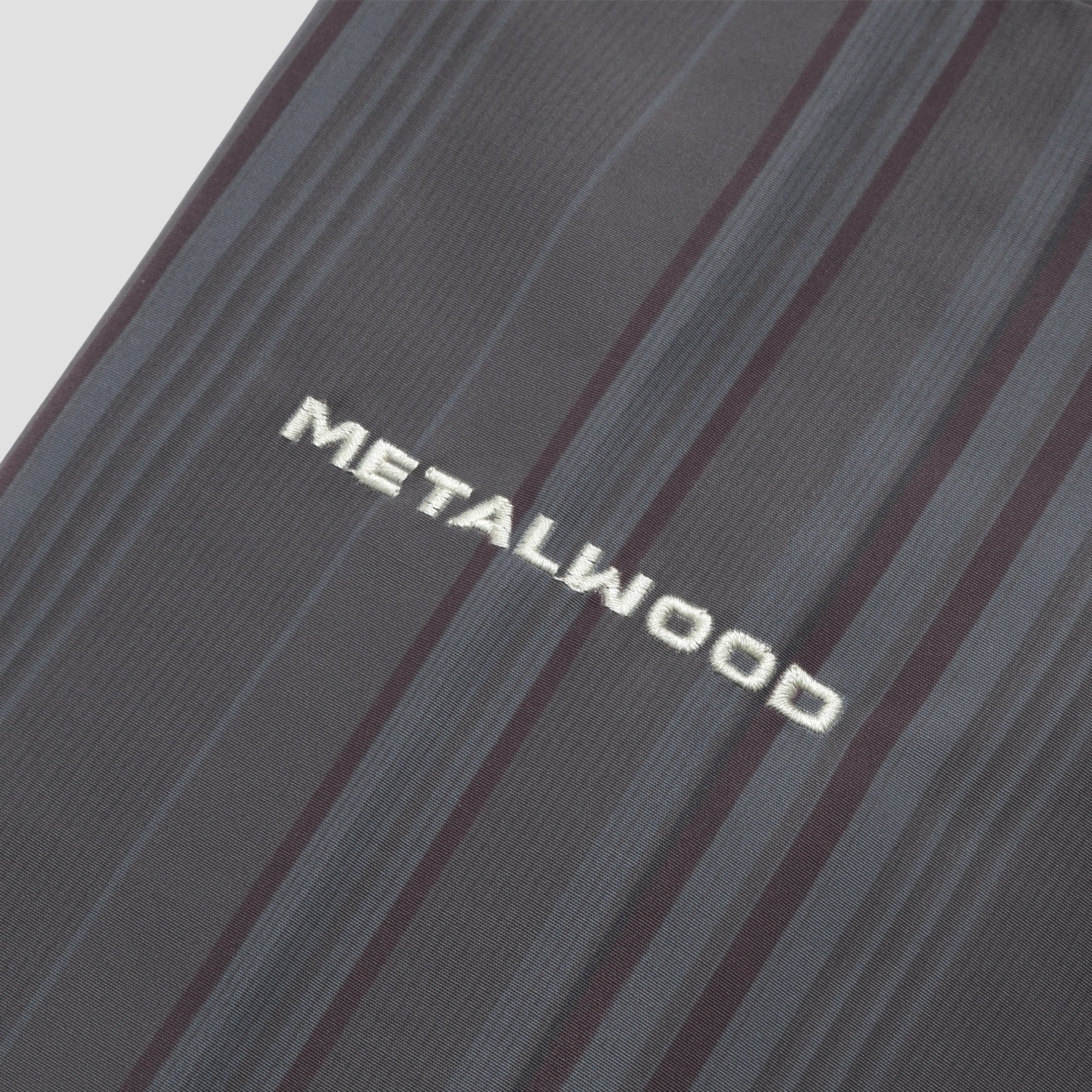 Metalwood Lined V-Neck Pullover Windbreaker Jacket Multicolour