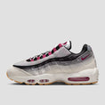 Load image into Gallery viewer, Nike SB Air Max 95 Skate Shoes Summit White / Cactus Flower / Photon Dust
