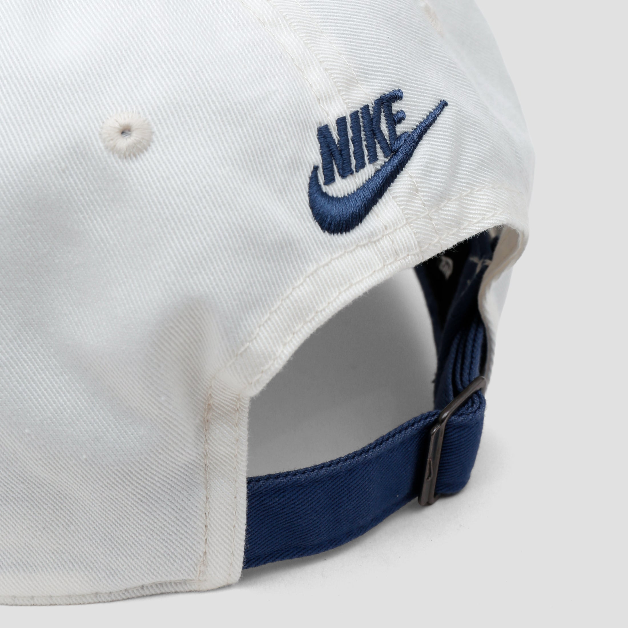 Nike SB Club Cap Sail / Mystic Navy