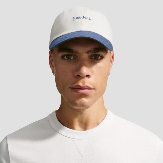 Nike SB Club Cap Sail / Mystic Navy