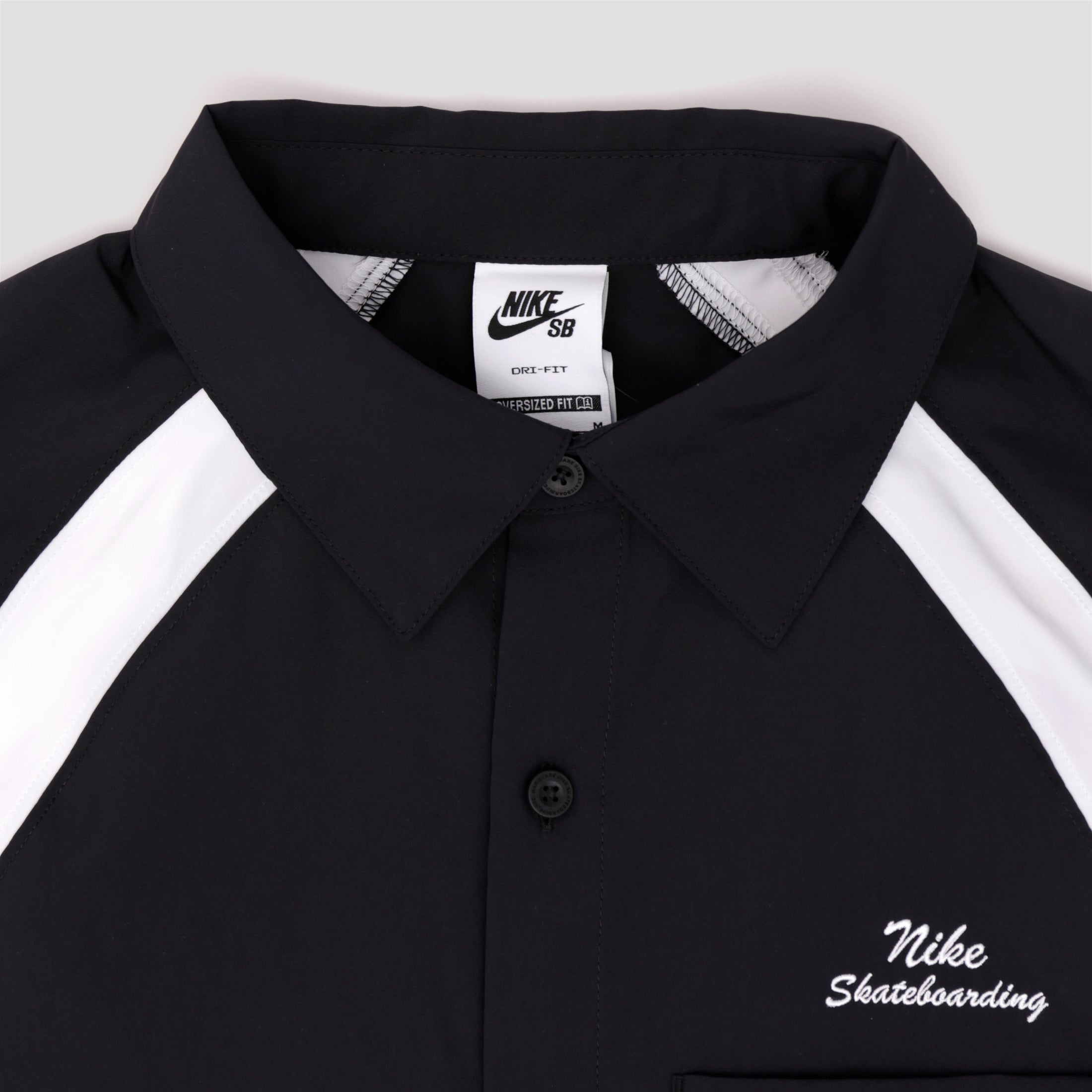 Nike SB Dri-Fit Bowler Woven Shortsleeve Shirt Black / White / White