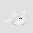 Load image into Gallery viewer, Nike SB Everyday Elevated No-Show Socks 3 Pairs White
