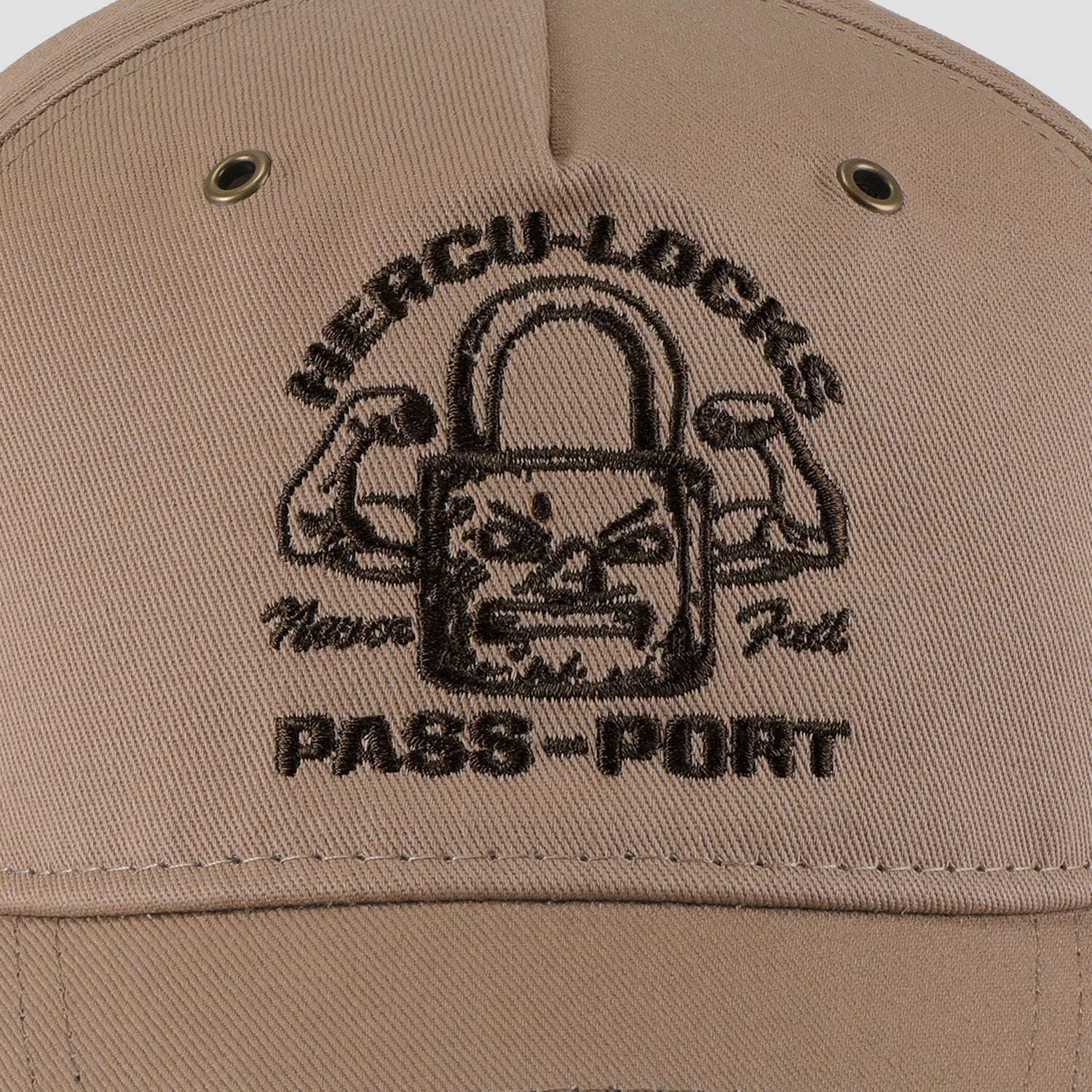 Passport Hercu-Locks Packers Cap Tan