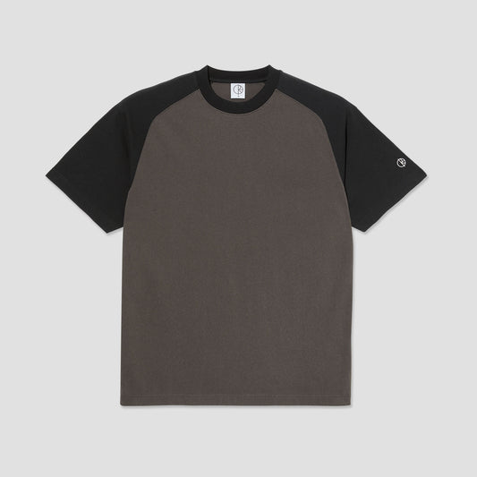 Polar Doe T-Shirt Black / Dirty Black
