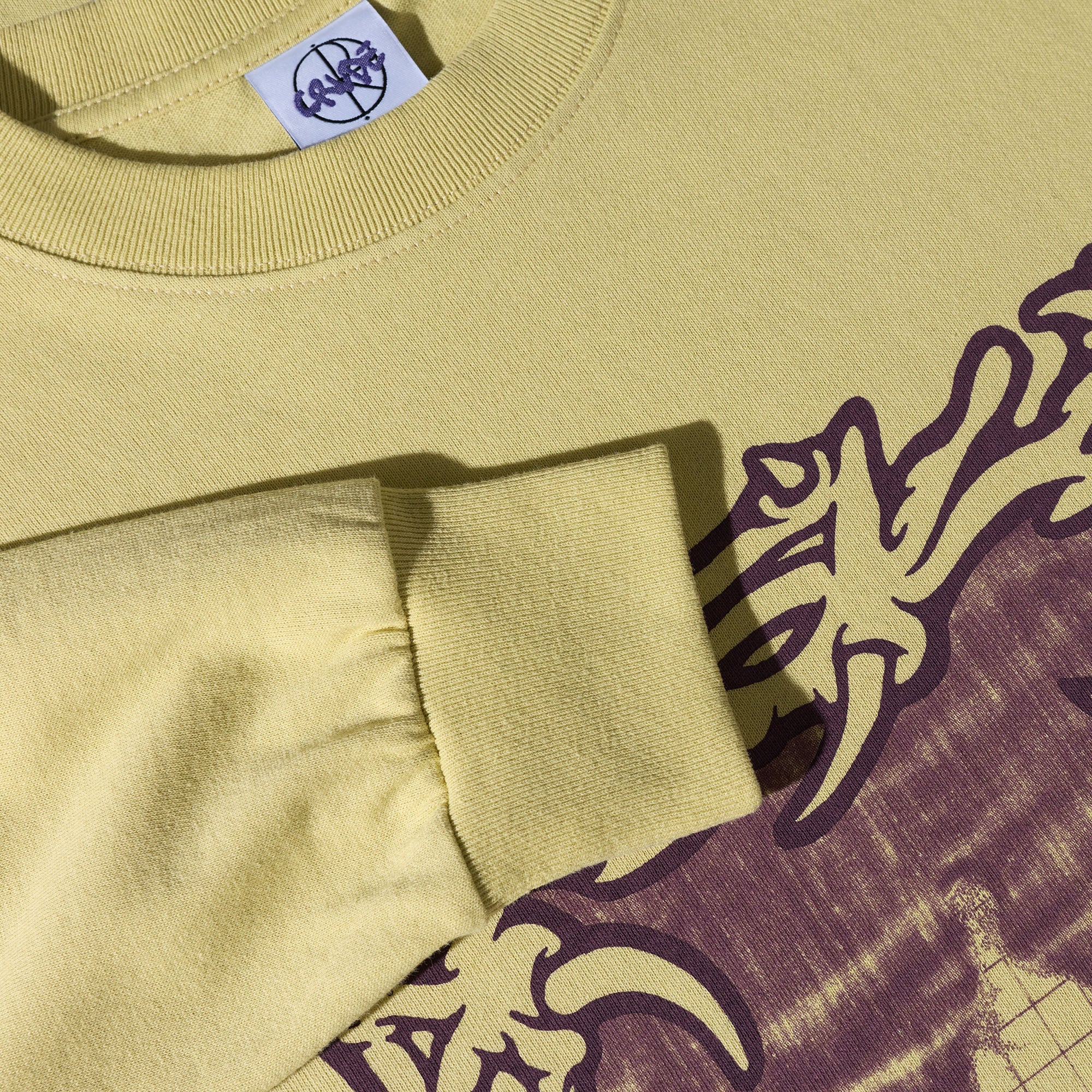 Polar Passing Resemblance Longsleeve T-Shirt Mignonette