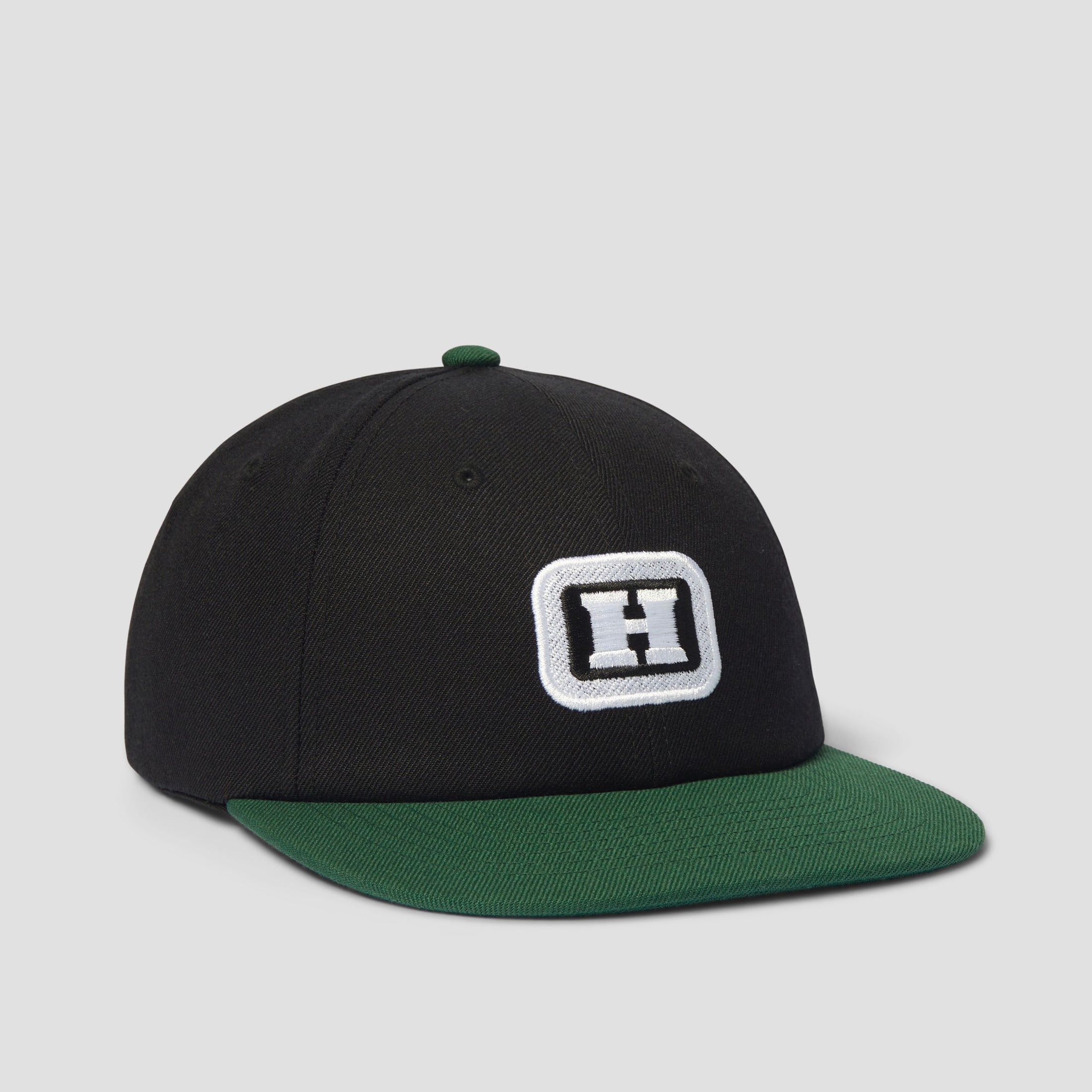 HUF Serif H 6 Panel Snapback Black