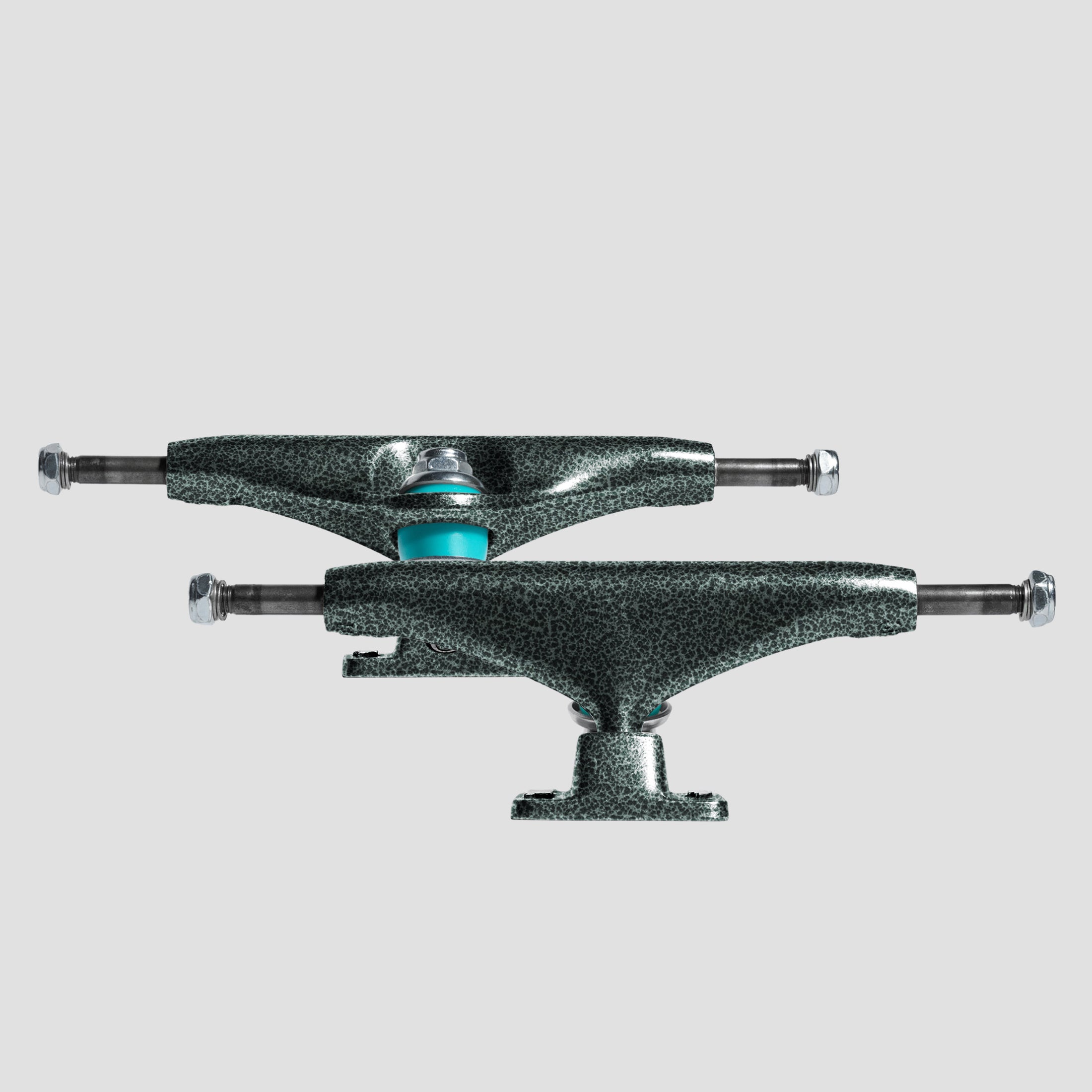 Thunder 147 Team T-II Leviathan Skateboard Trucks Black / Teal