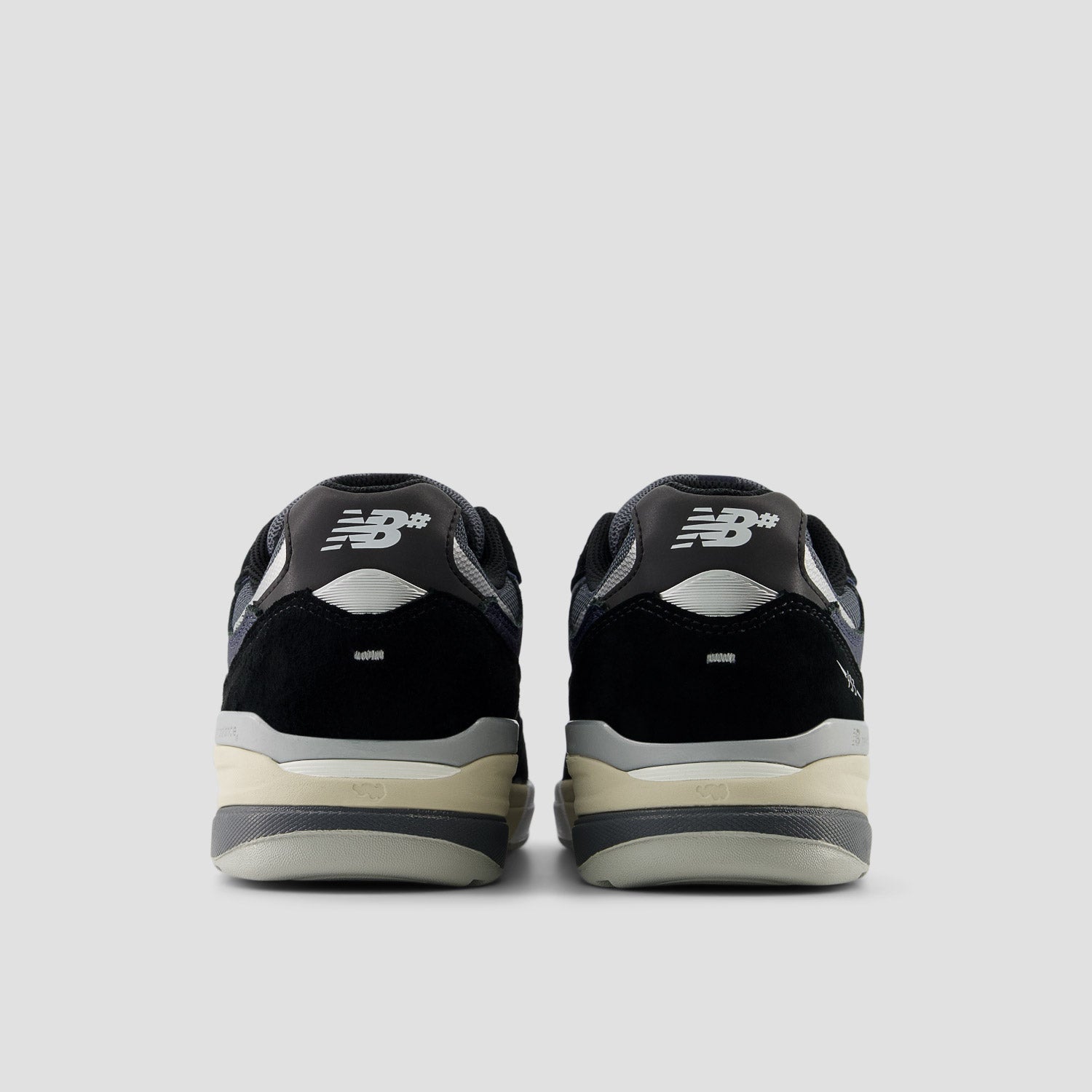 New Balance Andrew Reynolds 933 Skate Shoes Black / Blue / White