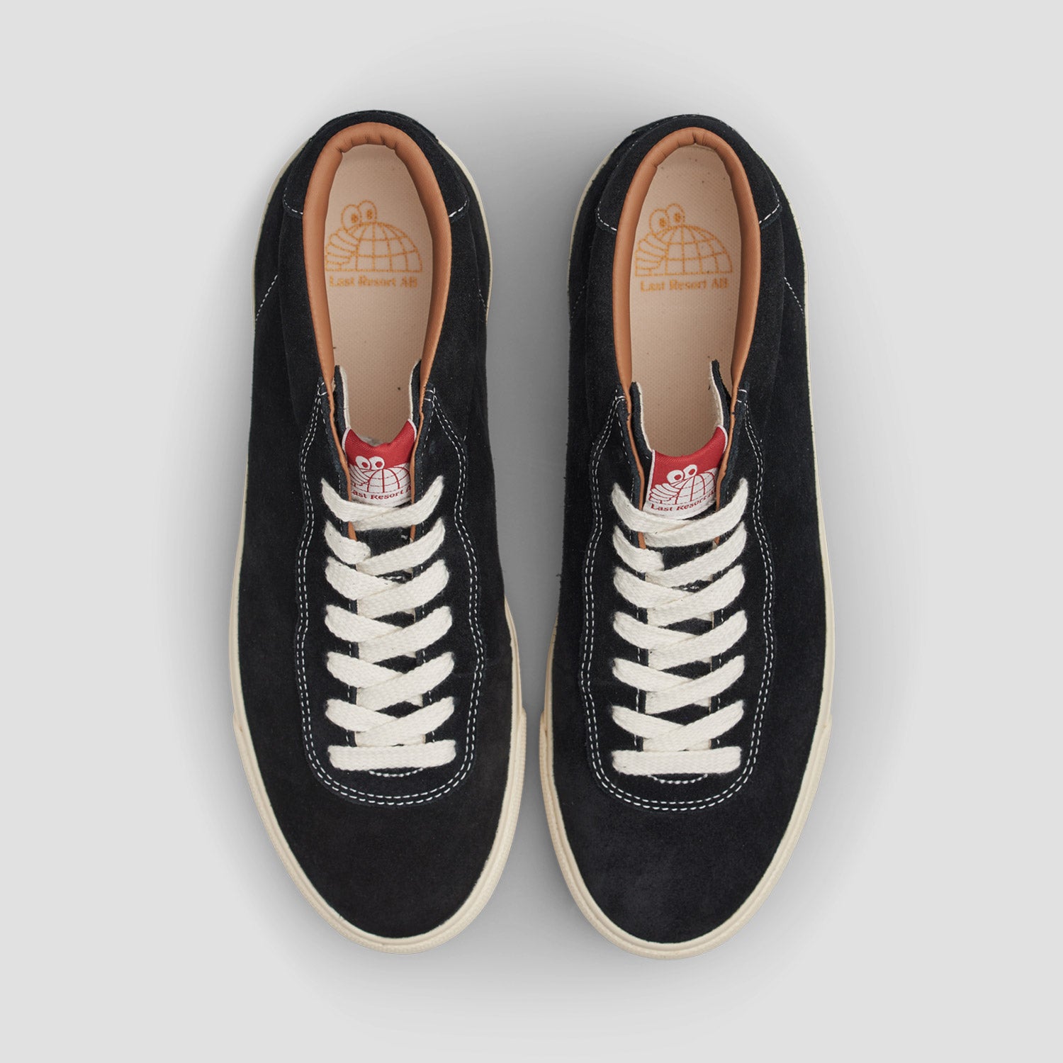 Last Resort AB VM001 Mid Skate Shoes Black / White