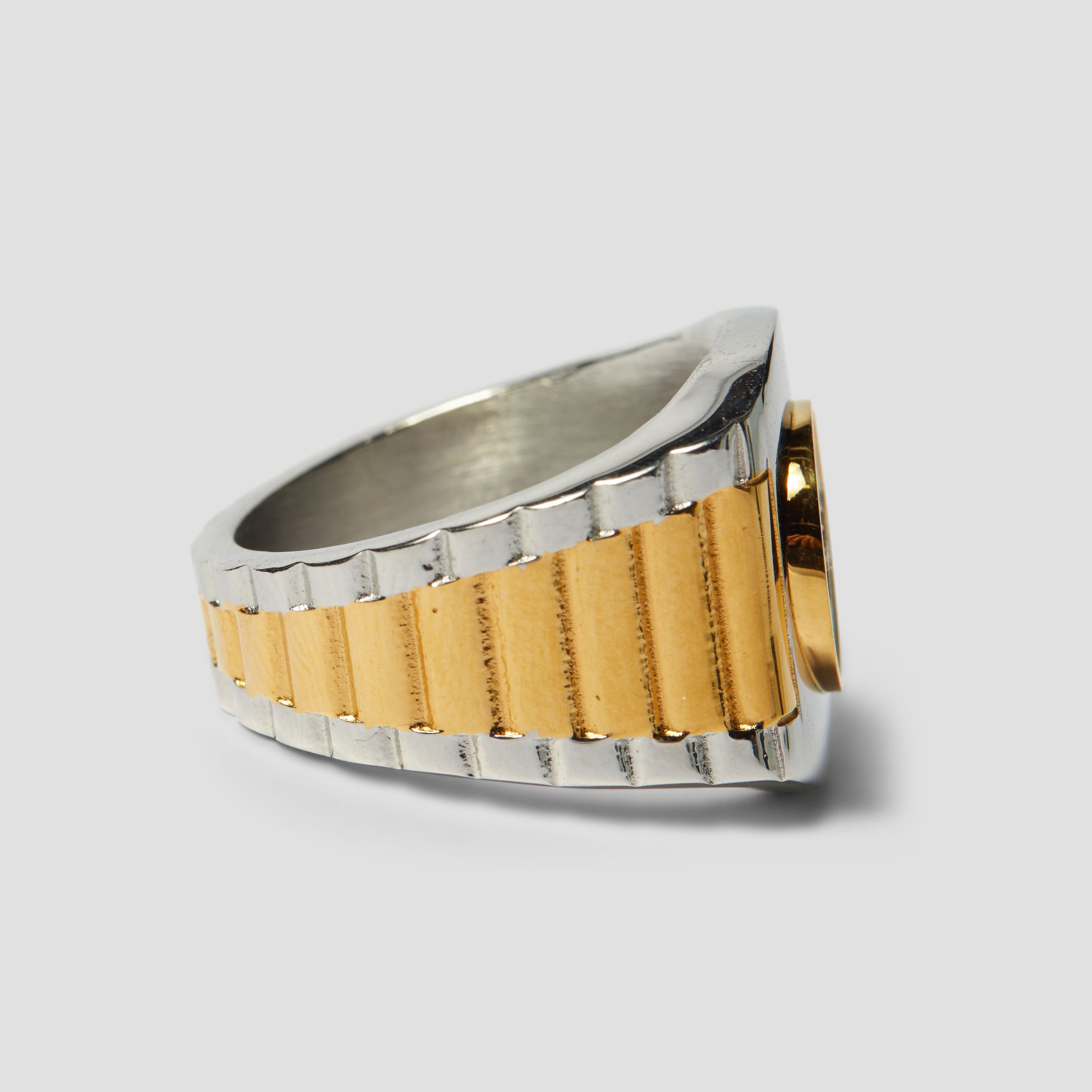 HUF Worldwide Clothiers Ring Gold
